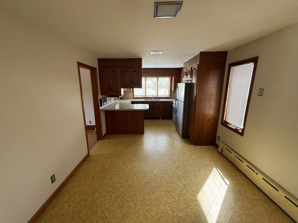 Photo of 42 Benjamin Rd