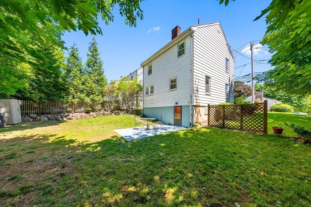 Photo of 299 Appleton St