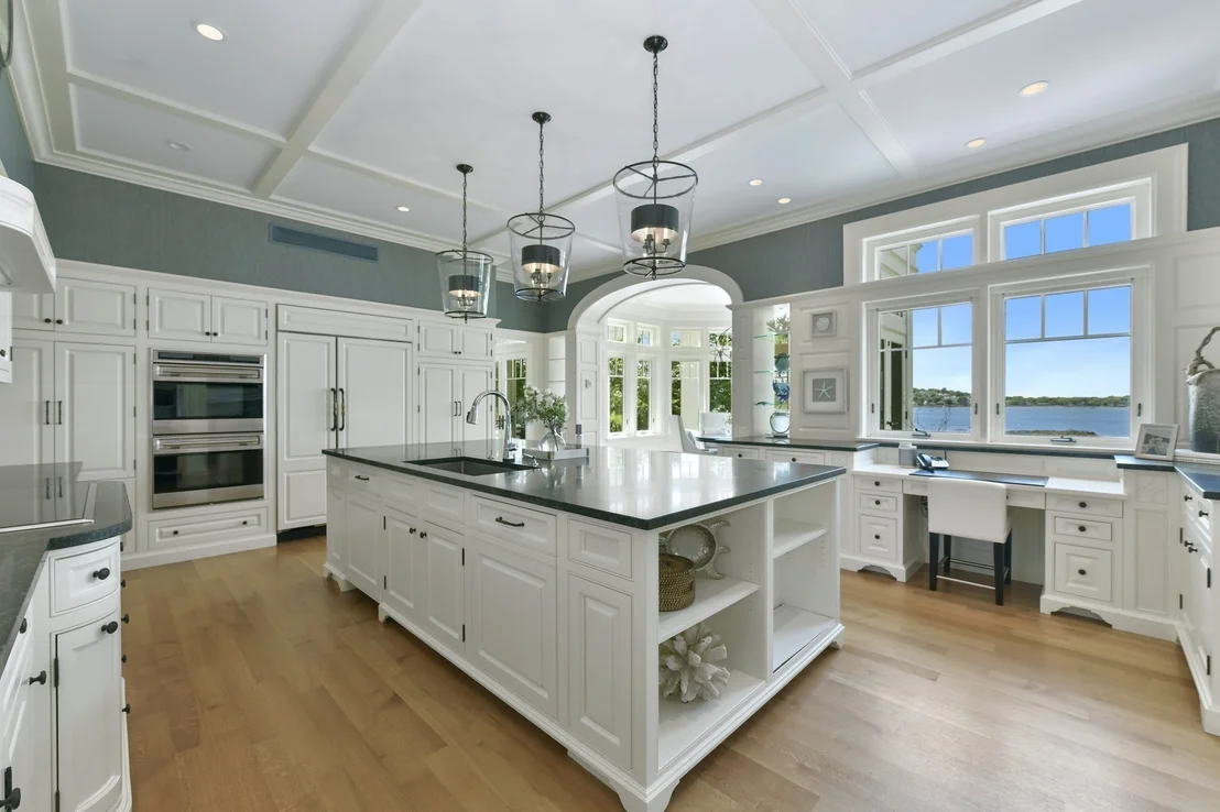 Photo of 5 Bare Cove Ln