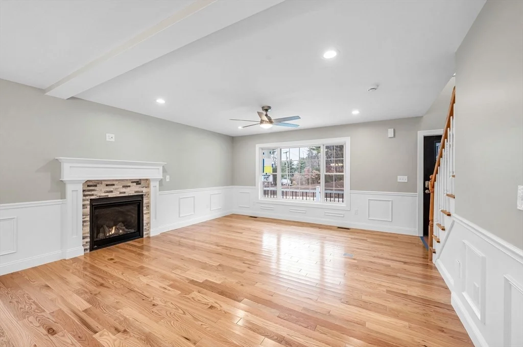 Photo of 6 High Bluff