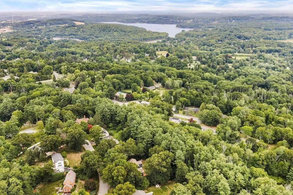 Photo of 107 Sandra Ln