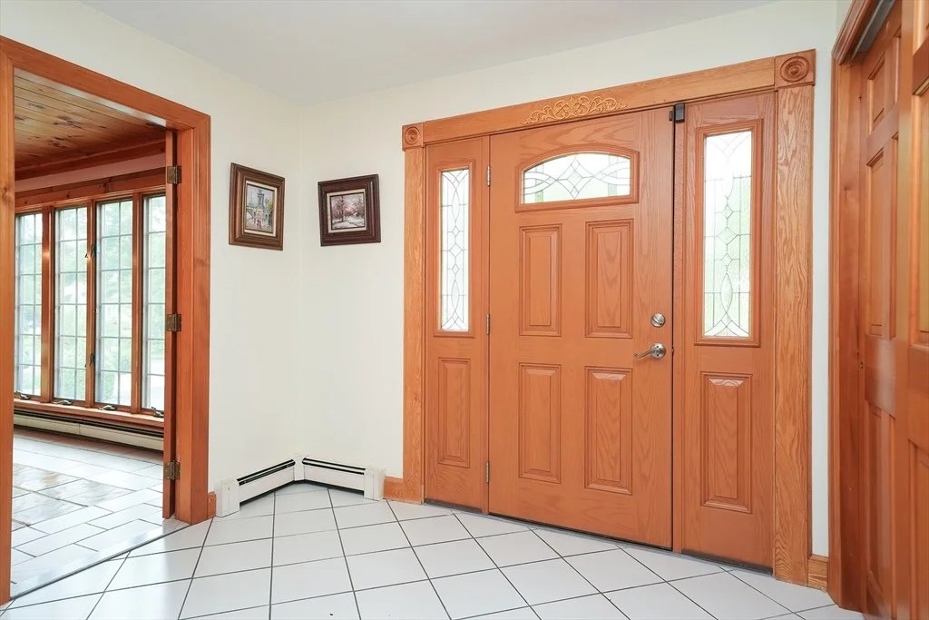 Photo of 51 Manitoba Rd