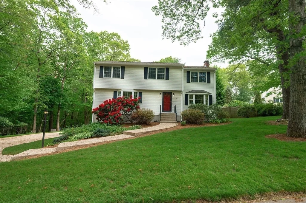 Photo of 69 Stonybrook Dr