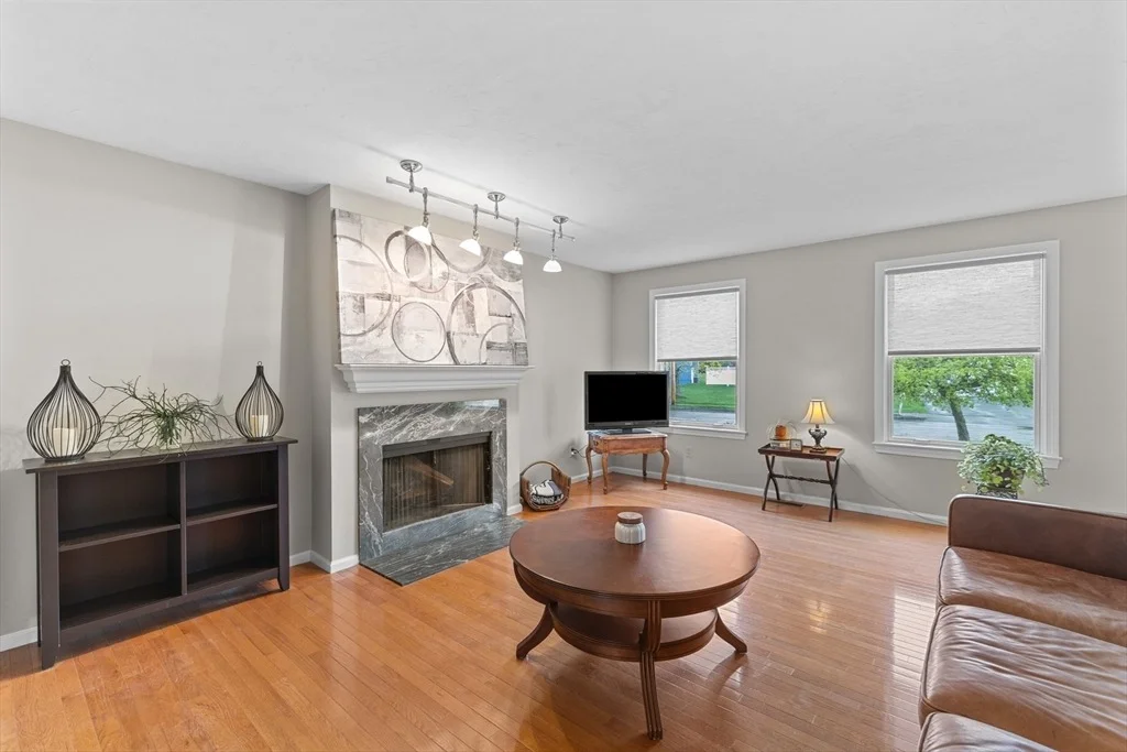 Photo of 6 Crane Cir