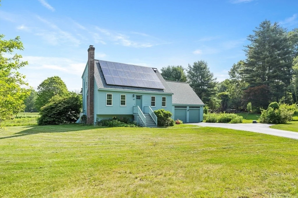 Photo of 10 Farm Rd