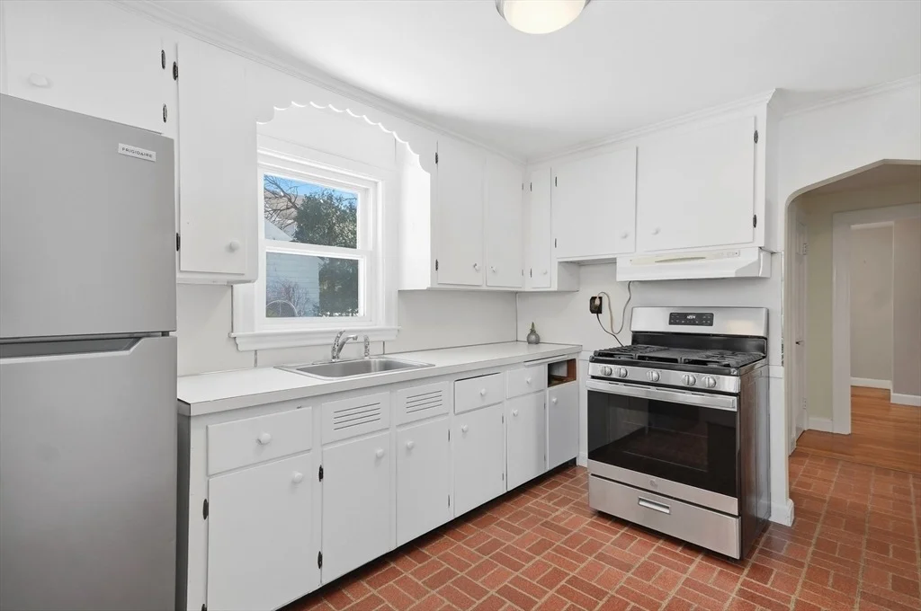 Photo of 67 Longfellow Rd