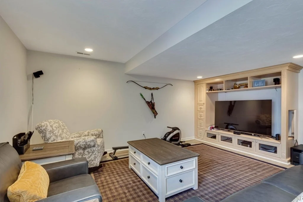 Photo of 22 Robert Rd