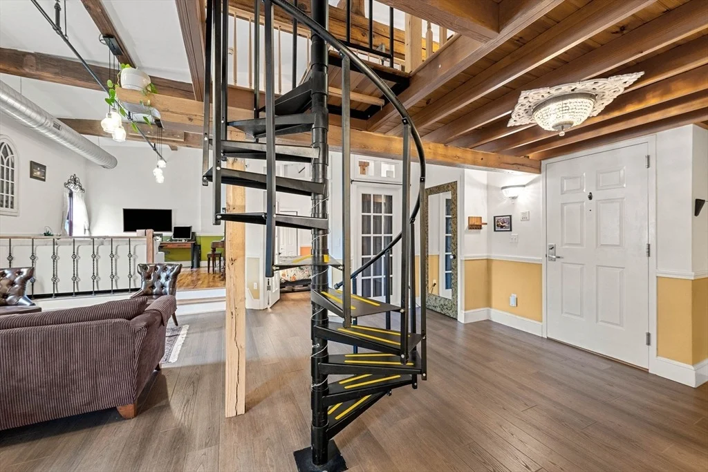 Photo of Unit 202 at 39 Millyard