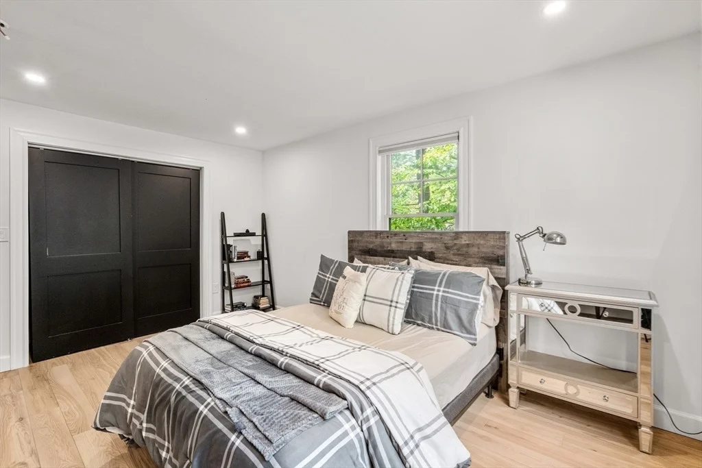 Photo of 295 Gardner St
