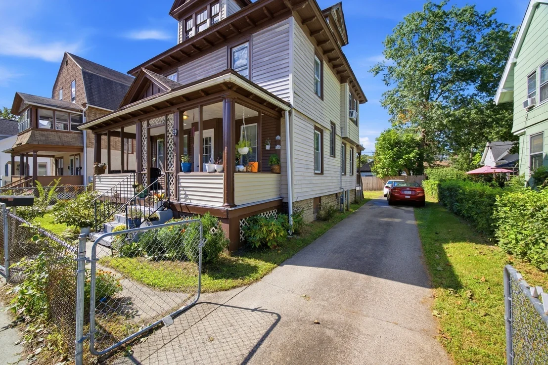 Photo of 28 Lyndale St