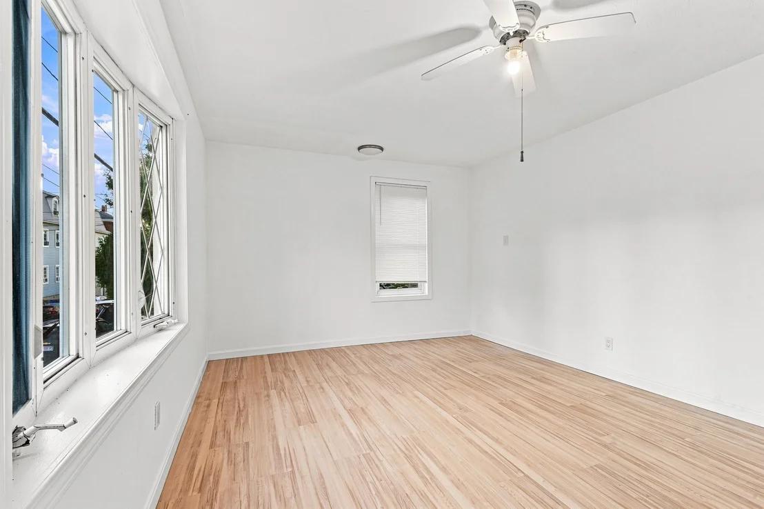 Photo of 650 Third