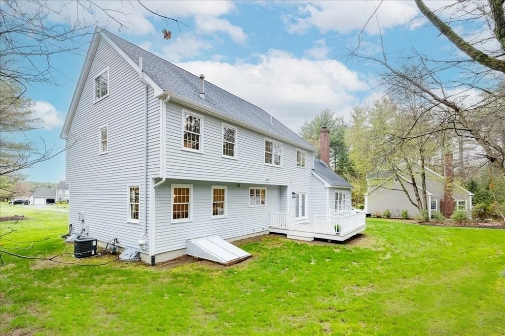 Photo of 16 Shipley Cir