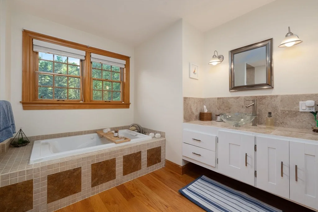 Photo of 138 Chestnut St