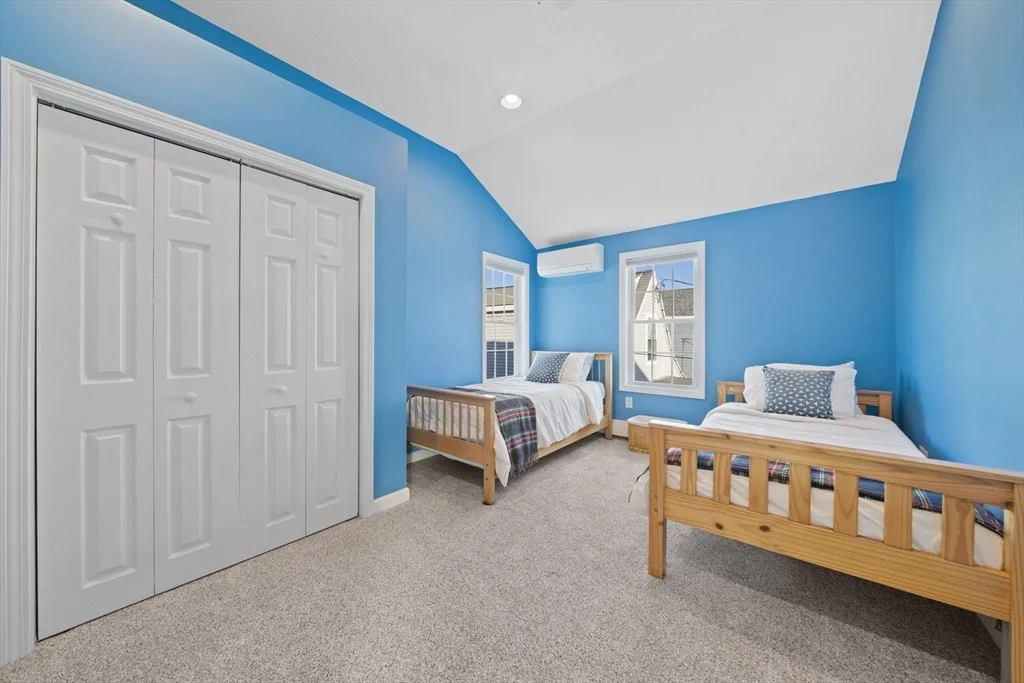 Photo of 256 Ocean Stree