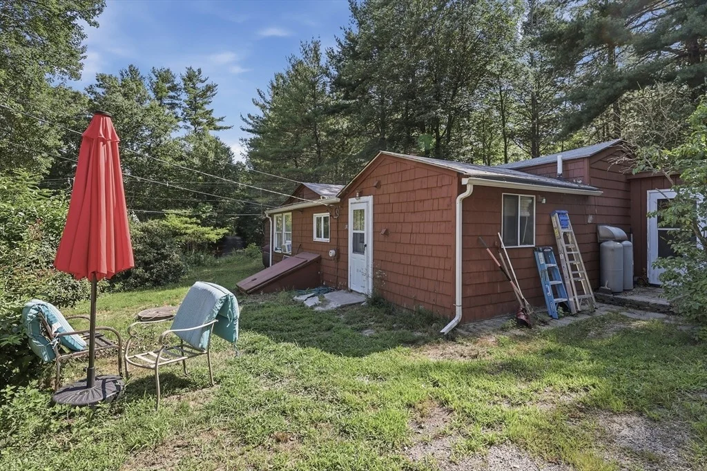 Photo of 101 Whitins Rd