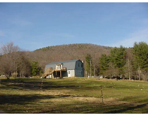 Photo of 2067 Mohawk Trail