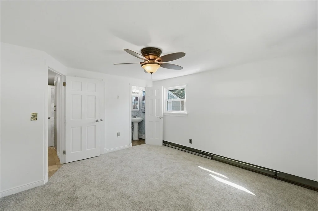 Photo of 251 Shady Brook Lane