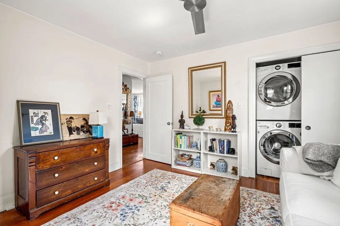 Photo of 6 Fox Hill Road