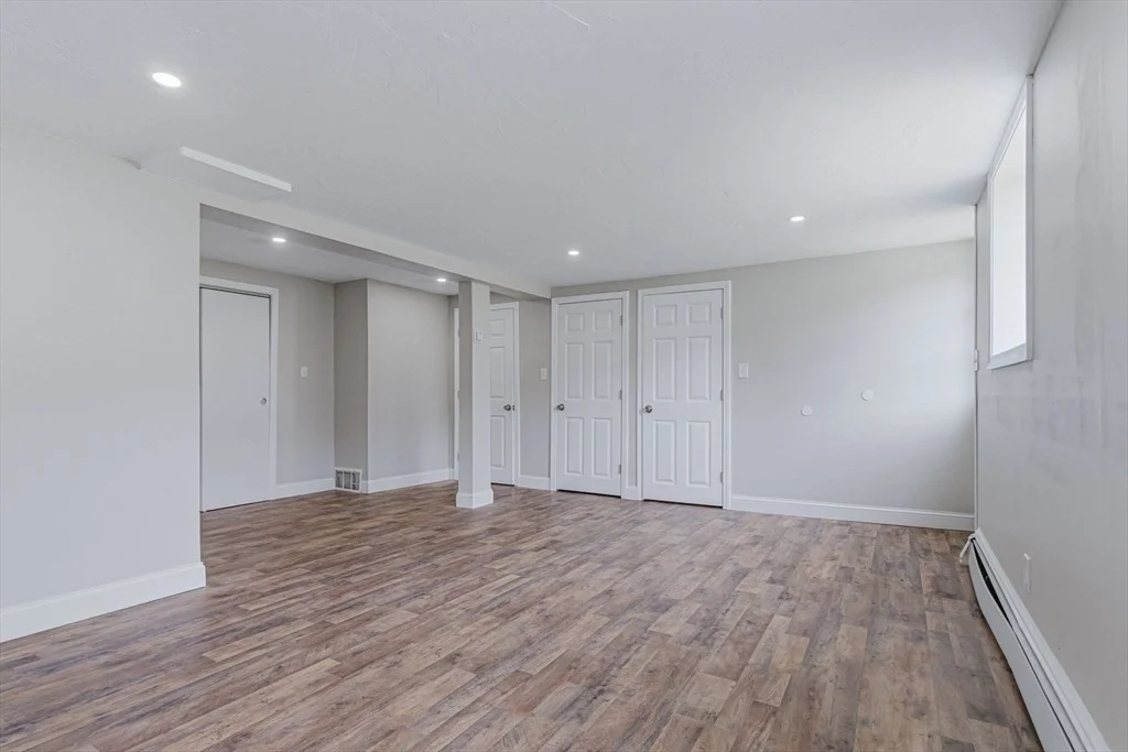 Photo of 95 Circle Dr