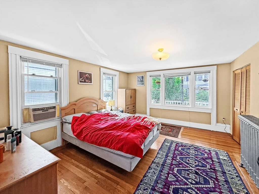 Photo of 76 Baldwin Ave