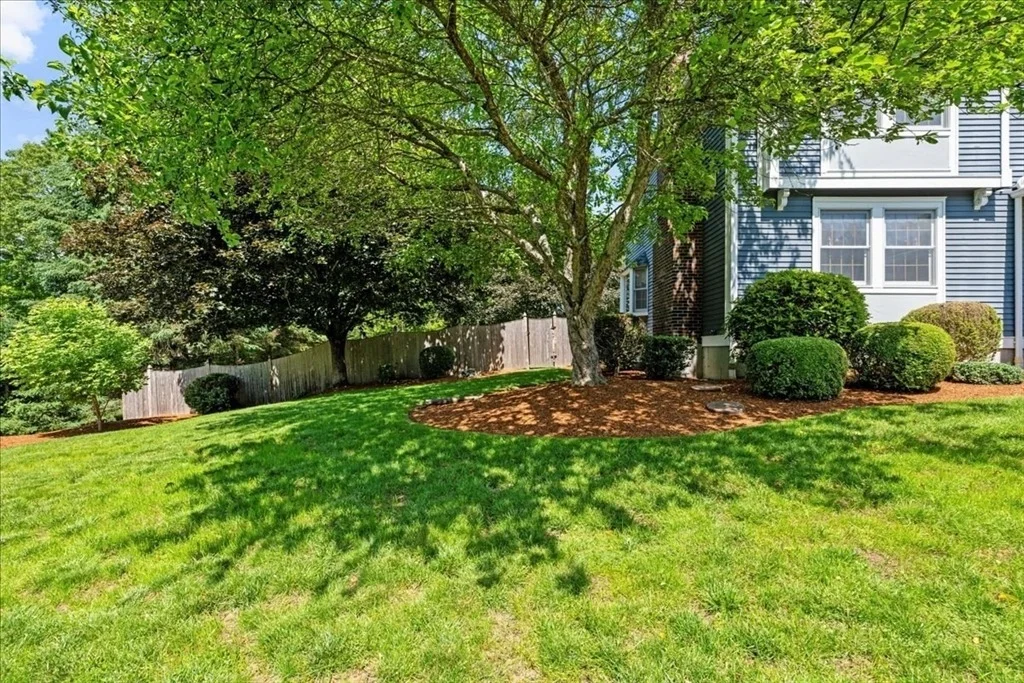 Photo of 27 Crestview Dr