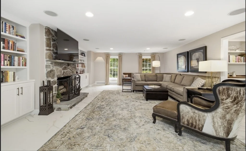 Photo of 10 Donnelly Drive