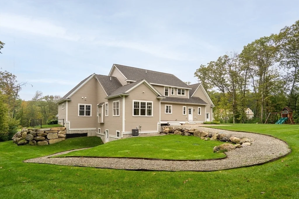 Photo of 48 Perry Rd