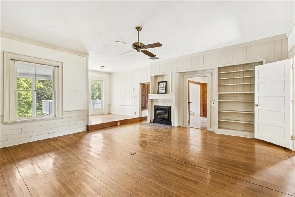 Photo of 16 River Rd
