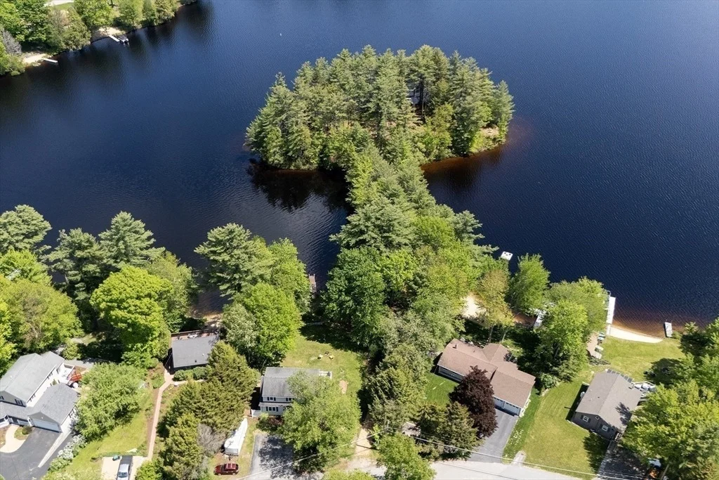 Photo of 110 West Shore Drive