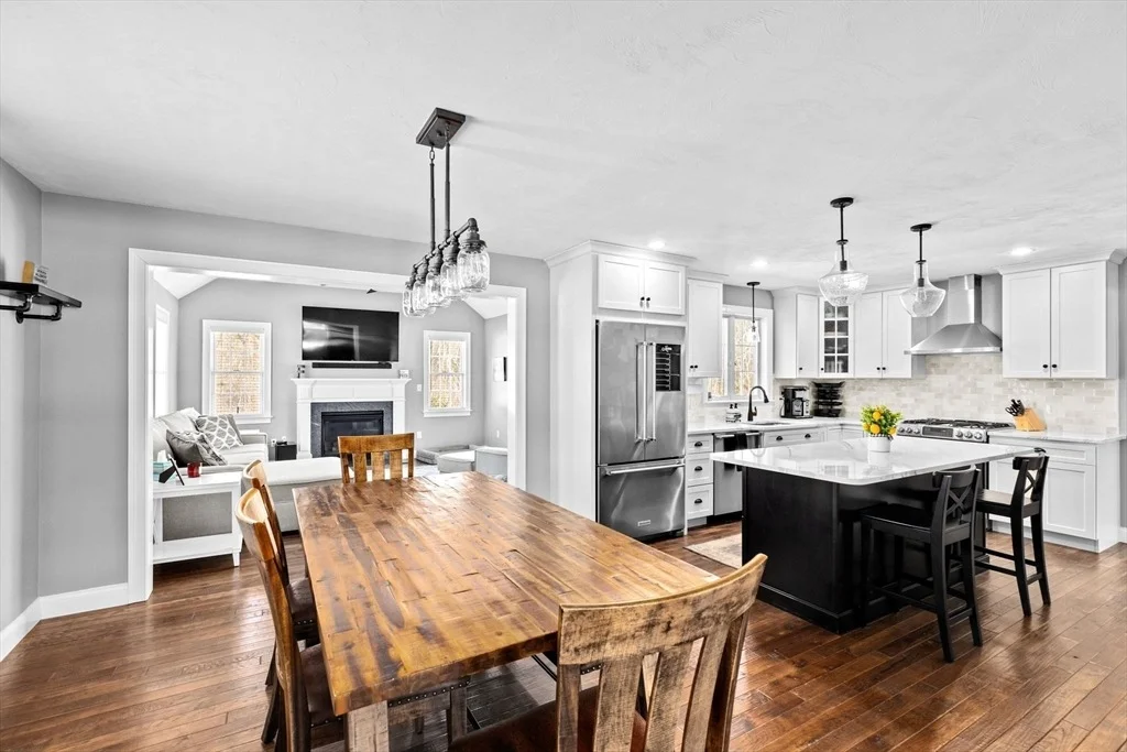 Photo of 22 Colonial Dr