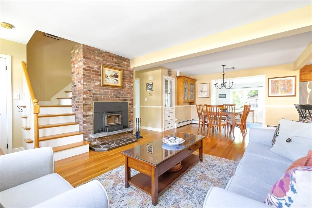 Photo of 28 Cottage St
