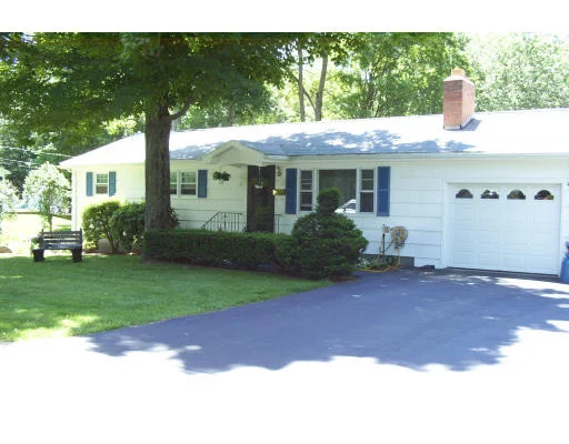 Photo of 21 Mayflower Circle