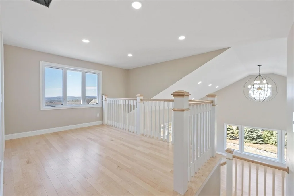 Photo of 497 Ridge Rd