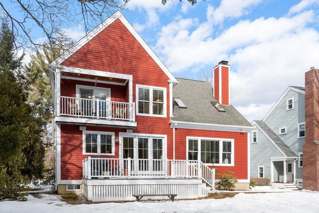 Photo of 12 Vaille Ave