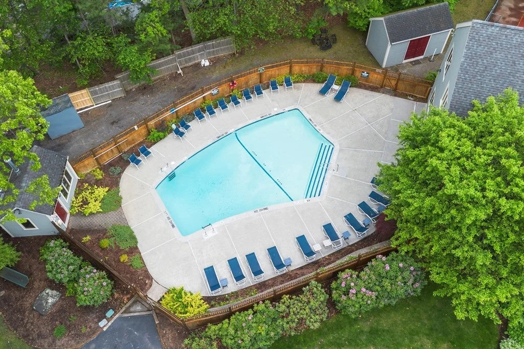 Photo of Unit 1 at 16 Deer Path