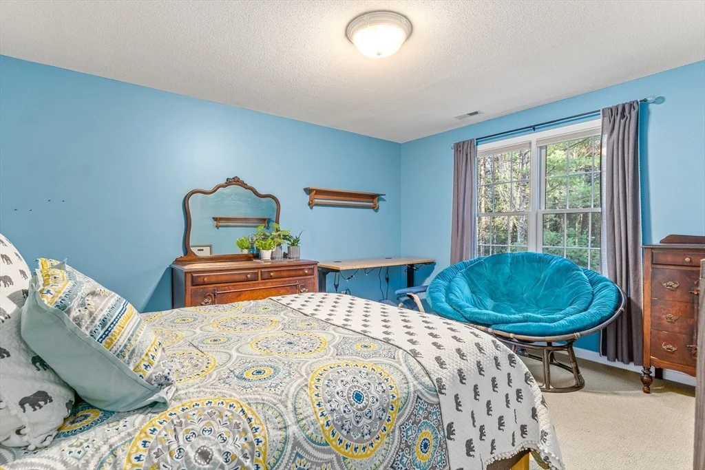 Photo of 12 Golden Cir