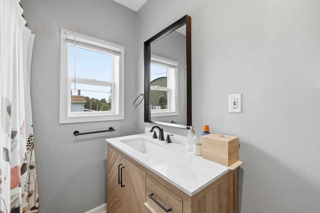 Photo of 26 Central St