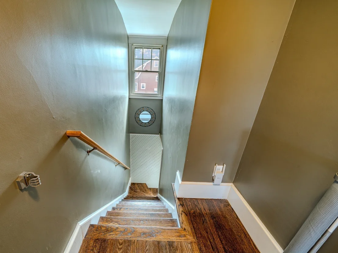Photo of 23 Henry St