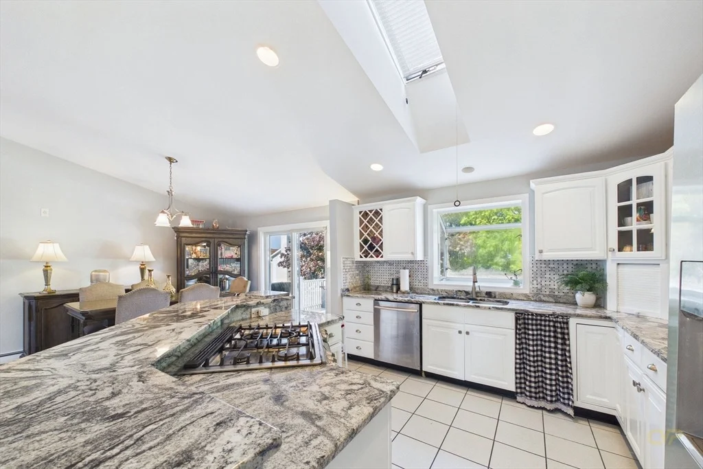Photo of 6 Lighthouse Ln