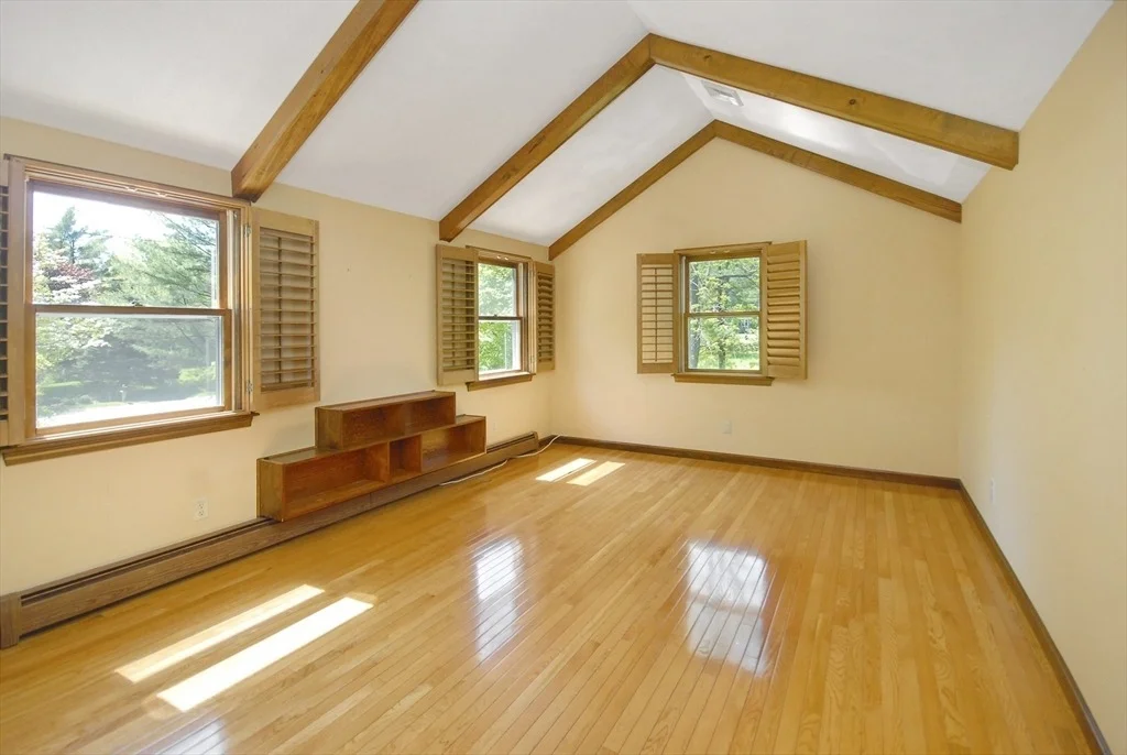 Photo of 275 Old Harvard Road