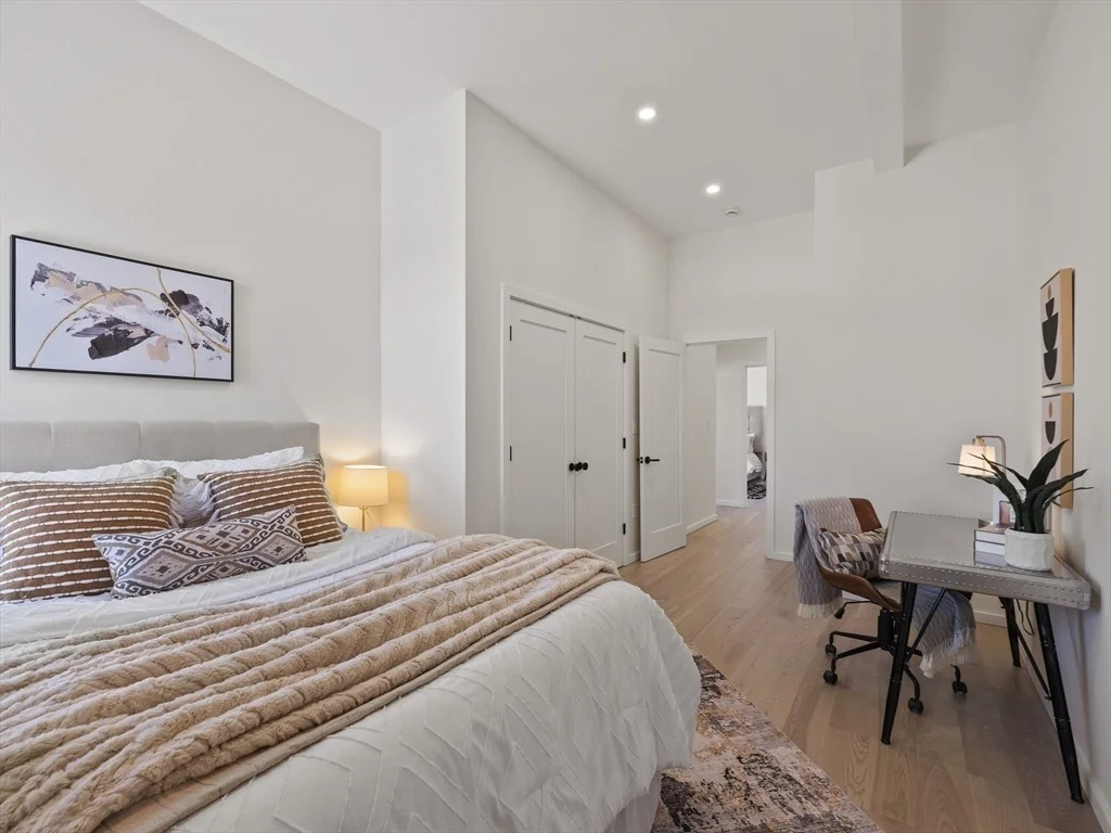 Photo of 225 Walnut St