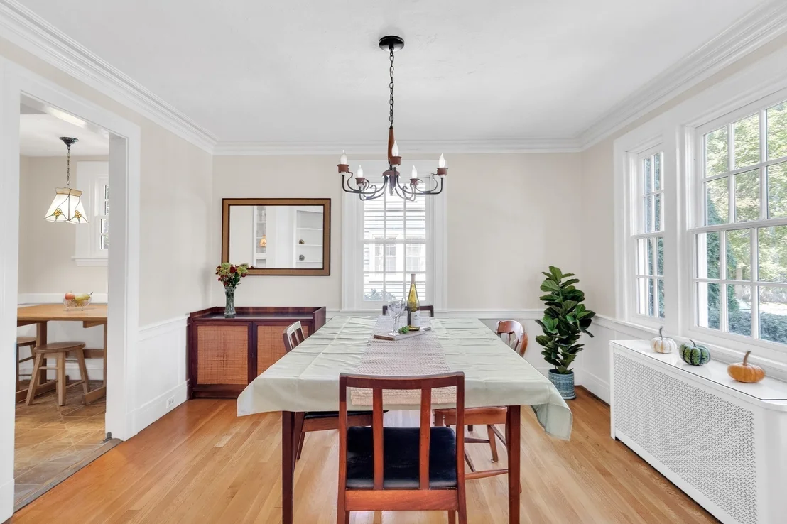 Photo of 21 Allen Ave