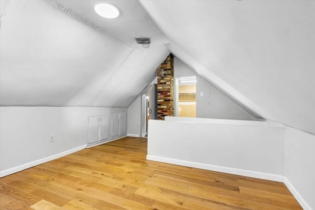 Photo of 249 Mill Street