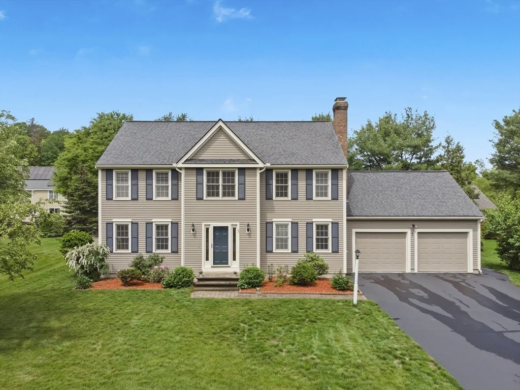 Photo of 48 Lexington Drive