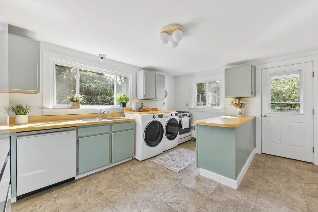 Photo of 89 Dudley Rd