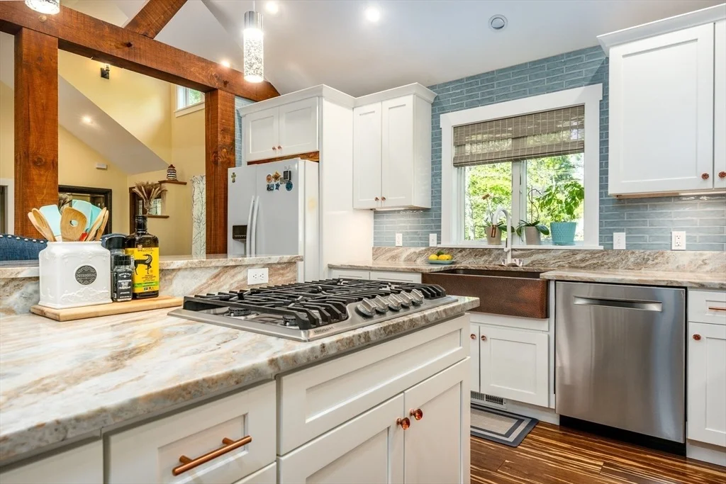 Photo of 265 Cotuit Rd