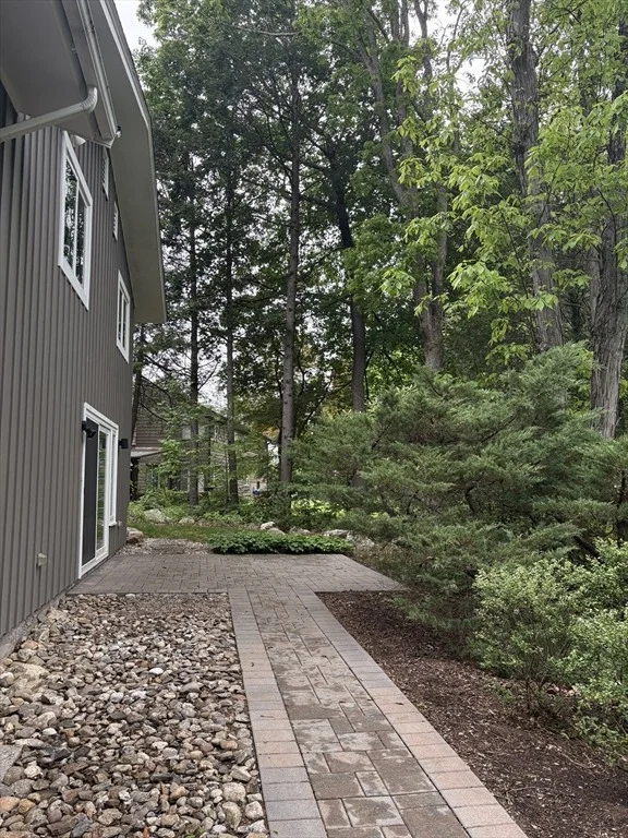 Photo of 100 Aylesbury Rd