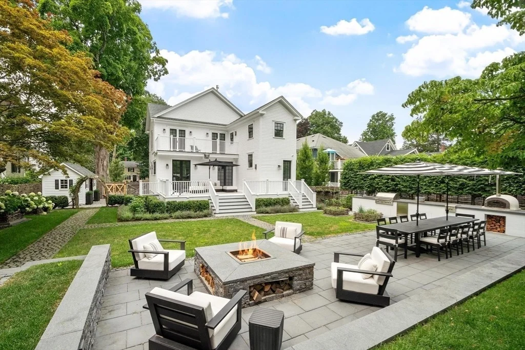 Photo of 55 Maple Avenue