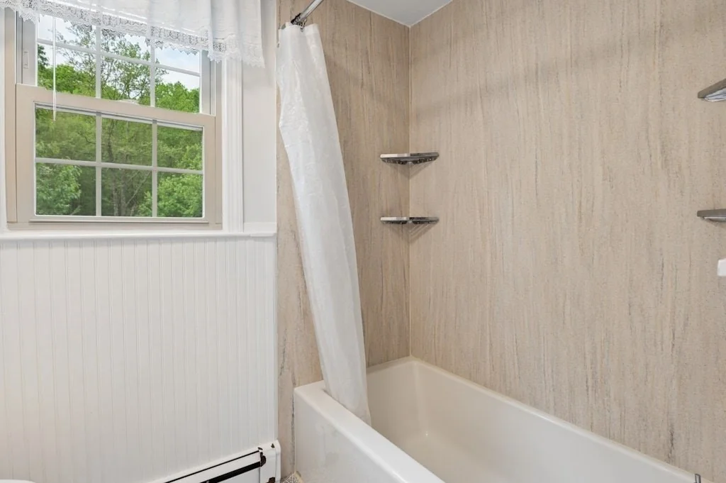 Photo of 80 Webster St