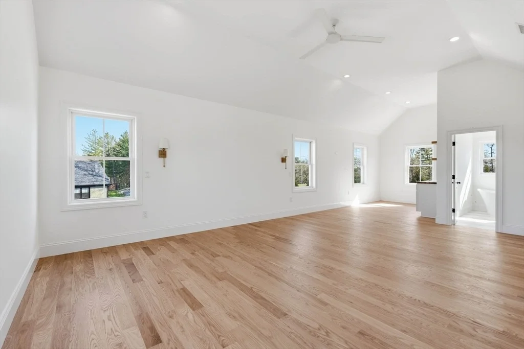 Photo of 16 Couture Way